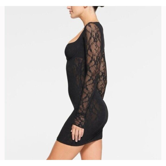NWOT Skims Stretch Lace Underwire Long Sleeve Unlined Dress - Picture 2 of 4